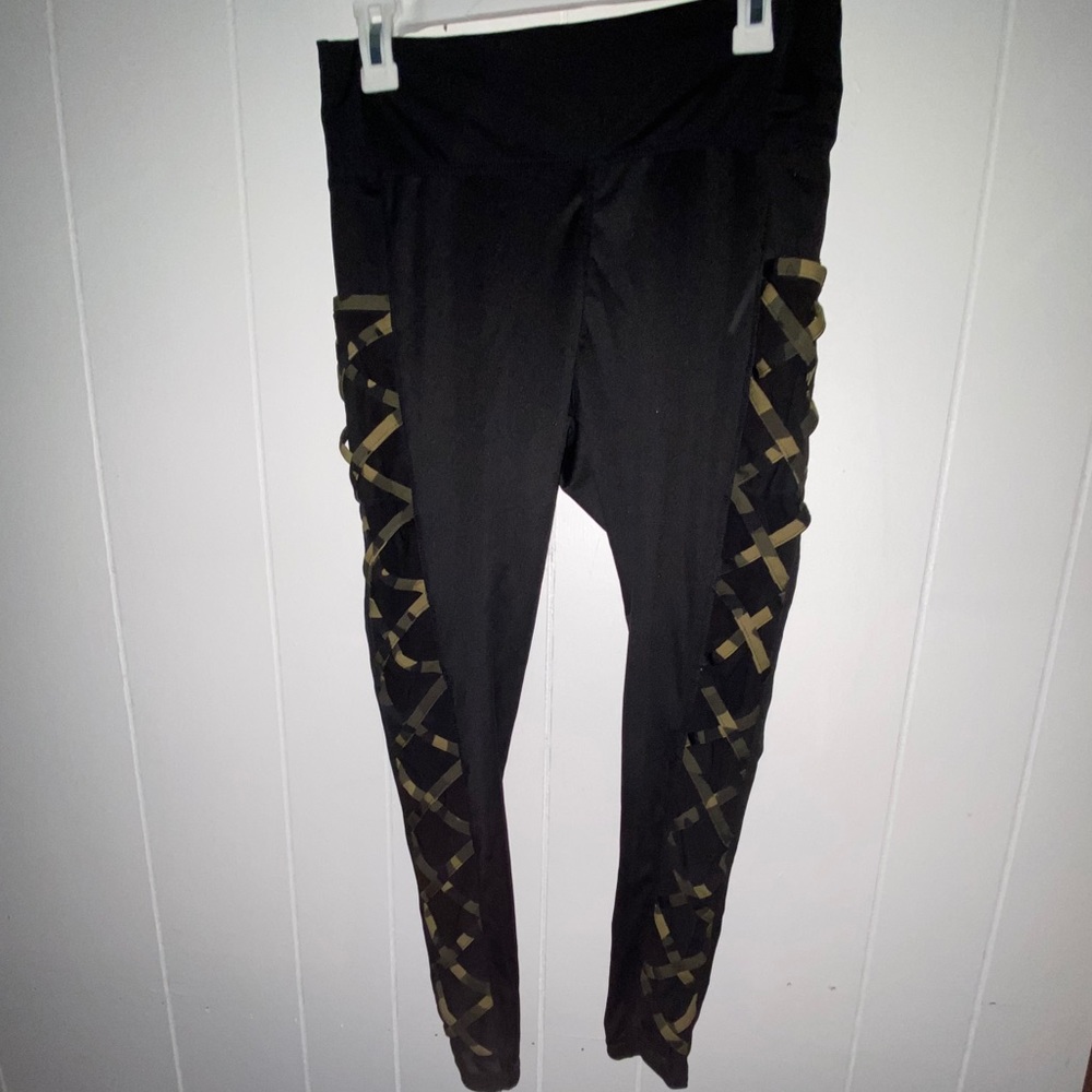 Leggings with pockets